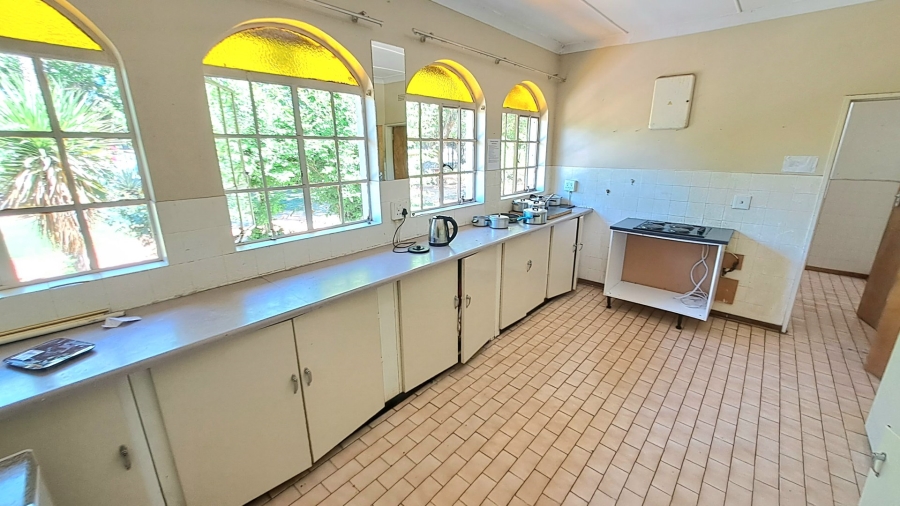 10 Bedroom Property for Sale in Universitas Free State